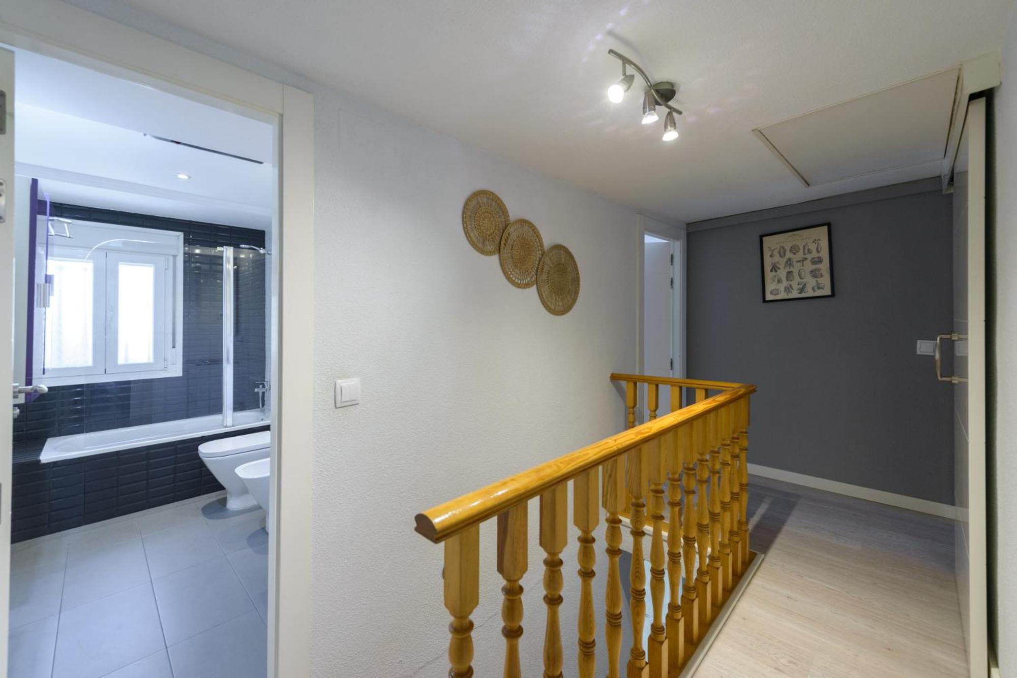 Sabadell Calle, Casa Familiar De 3 Dormitorios Con Terraza Junto Metro Fuencarral Madrid Esterno foto