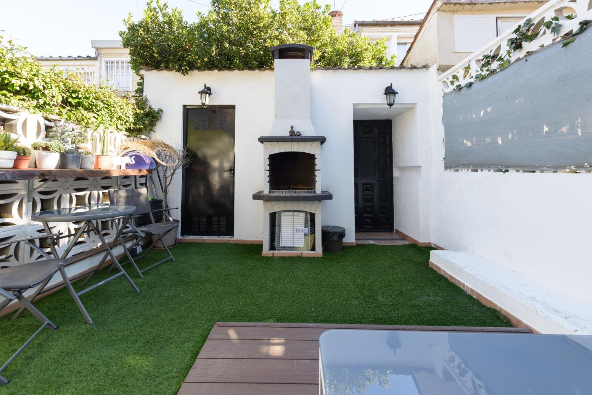 Sabadell Calle, Casa Familiar De 3 Dormitorios Con Terraza Junto Metro Fuencarral Madrid Esterno foto