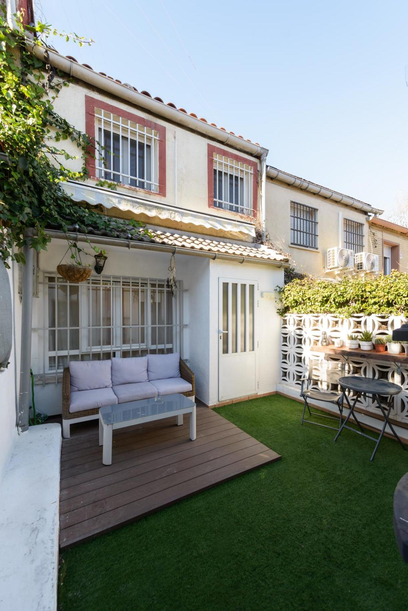 Sabadell Calle, Casa Familiar De 3 Dormitorios Con Terraza Junto Metro Fuencarral Madrid Esterno foto